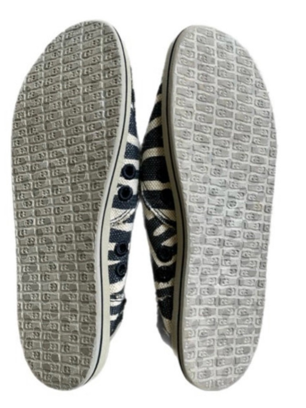 Sanuk On The Prowl Zebra Print Slip On Shoes Size 5 Metallic Black Comfort Flats - Picture 2 of 4